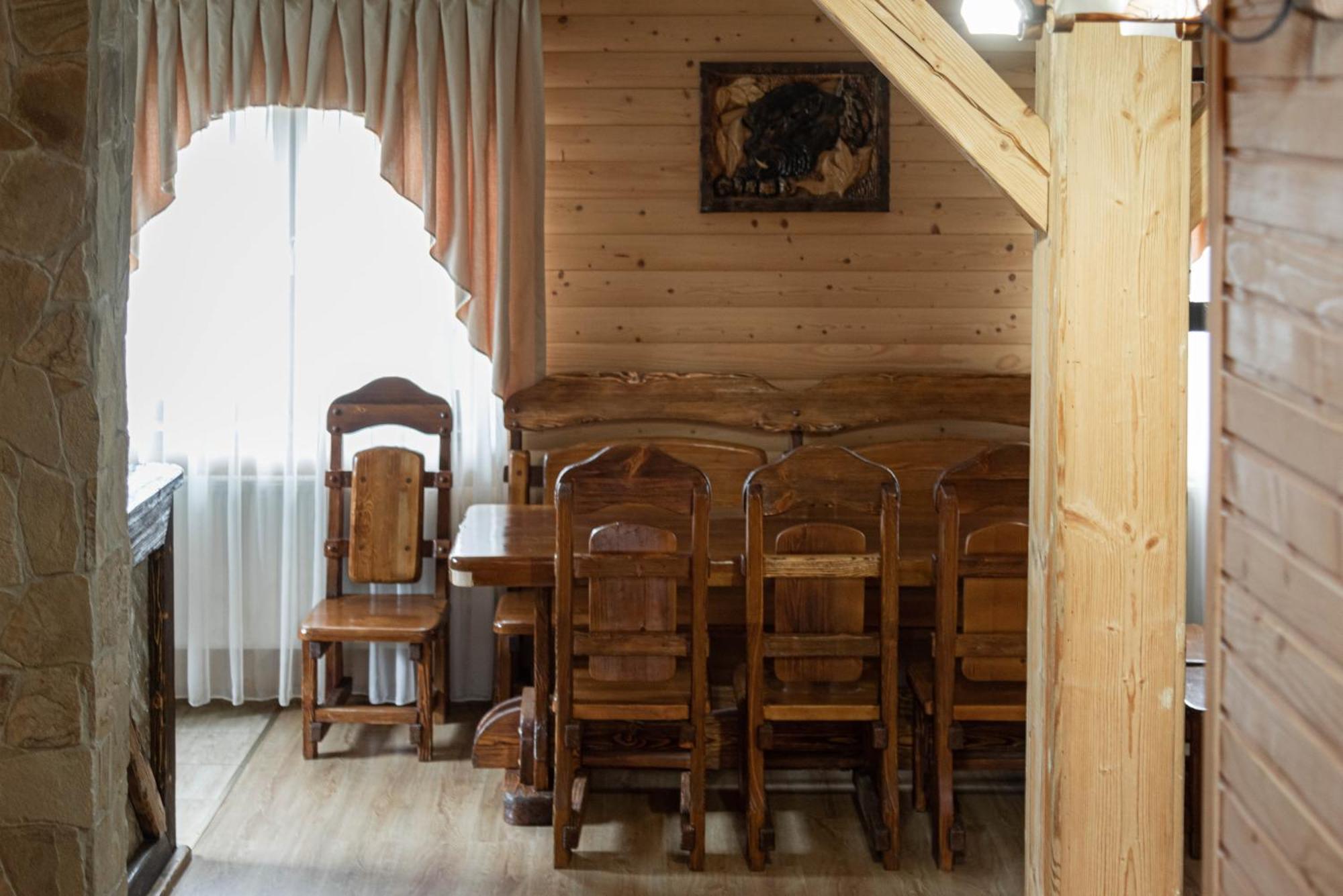 Hotel Aura Karpat à Bukovel Extérieur photo